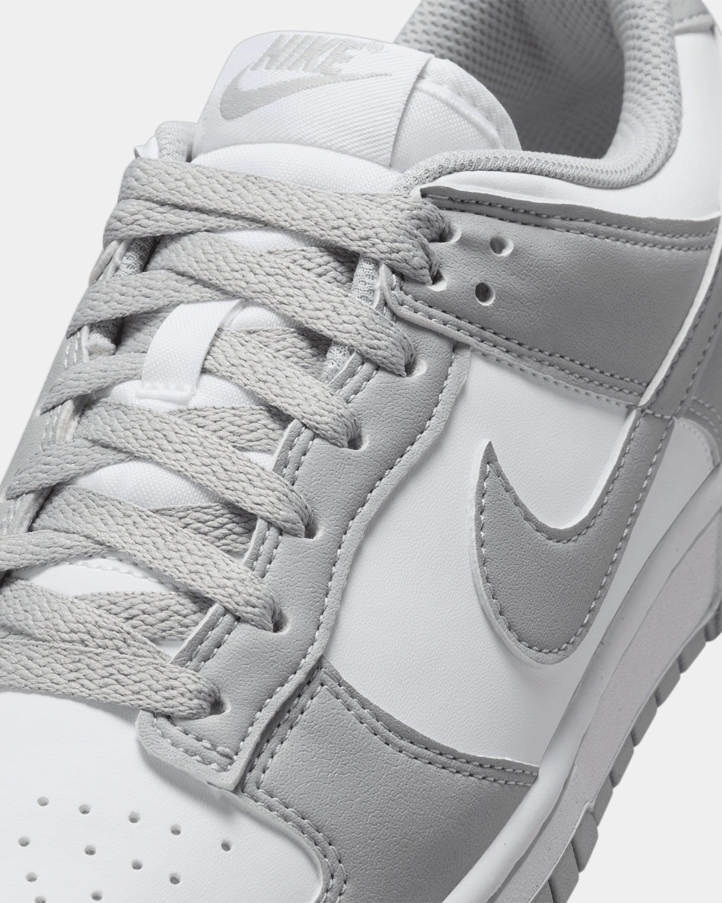 Nike Women's Dunk Low Next Nature Grey White/Smoke Grey