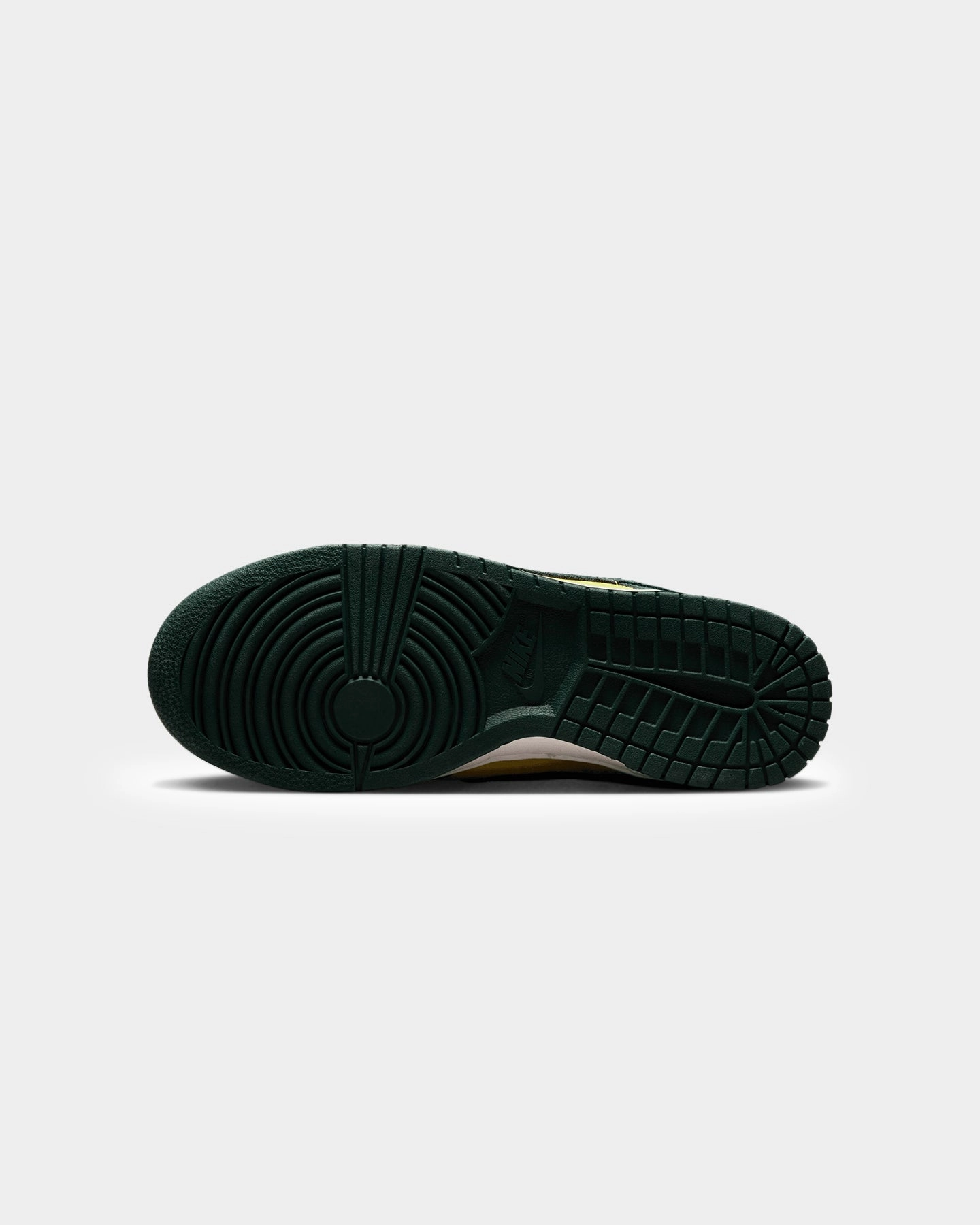 Nike Women's Dunk Low SE Noble Green Sail/Noble Green