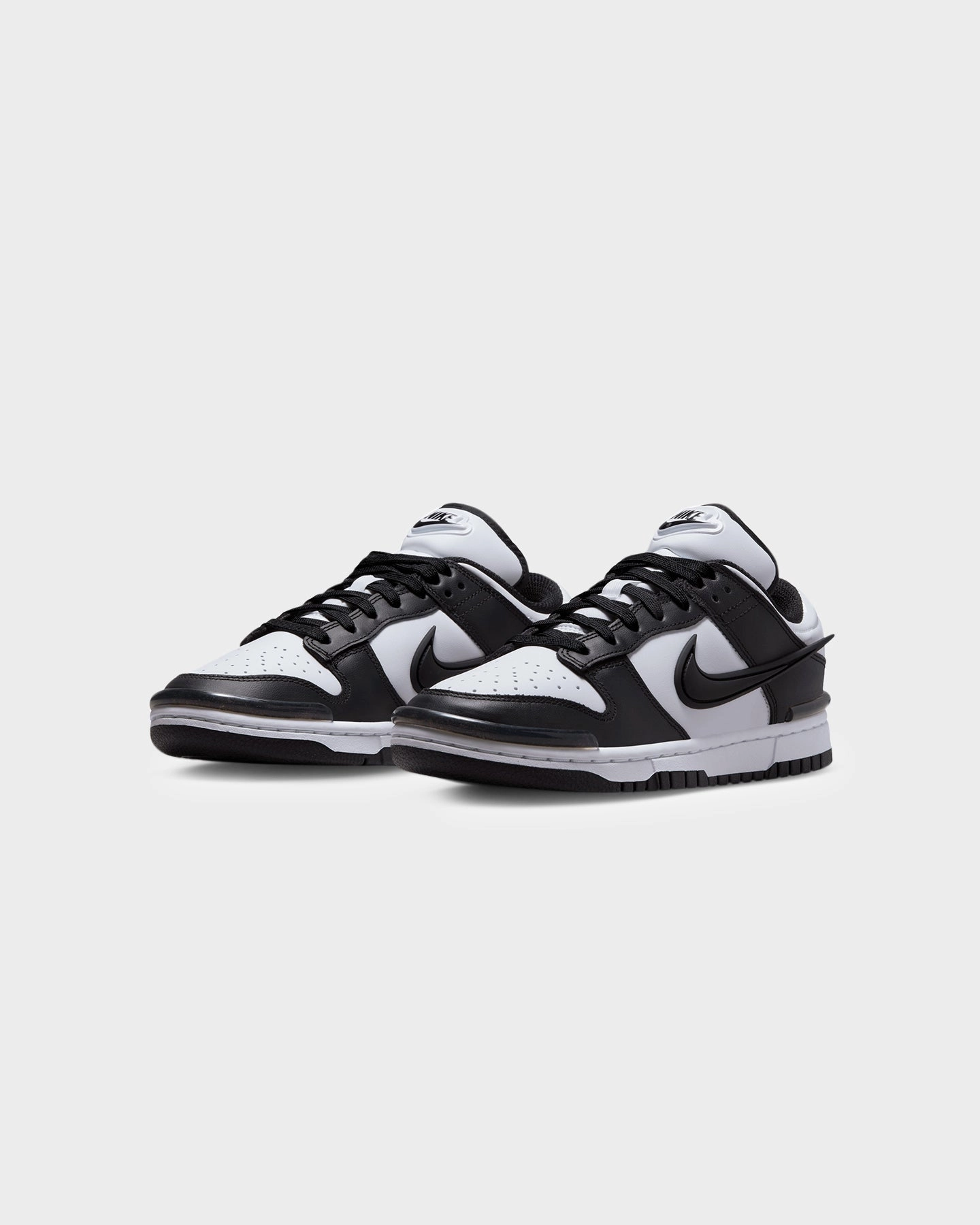 Nike Women's Dunk Low Twist Panda Black/White/Black