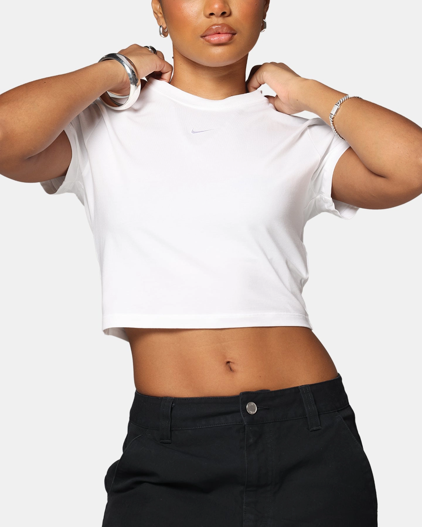 Nike Women's Sportswear Chill Knit Crop T-Shirt White/White