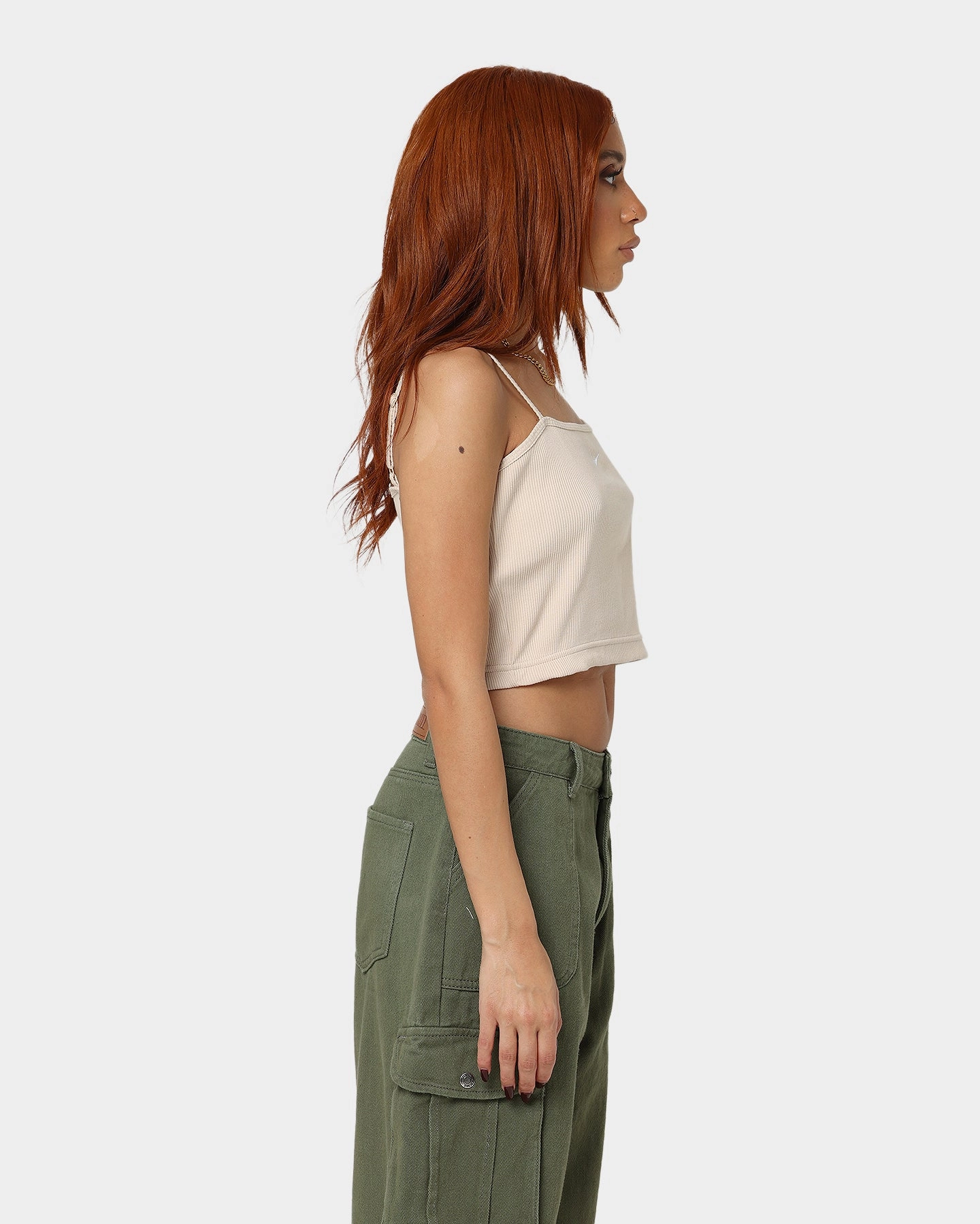 Nike Women's Sportswear Essential Ribbed Crop Top Sanddrift