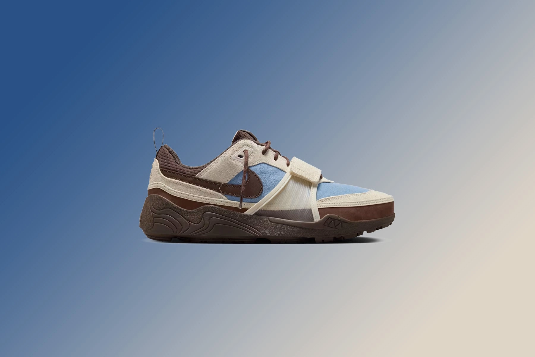 Nike x Travis Scott Zoom Field Jaxx - Leche Blue/Baroque Brown/Pale Ivory