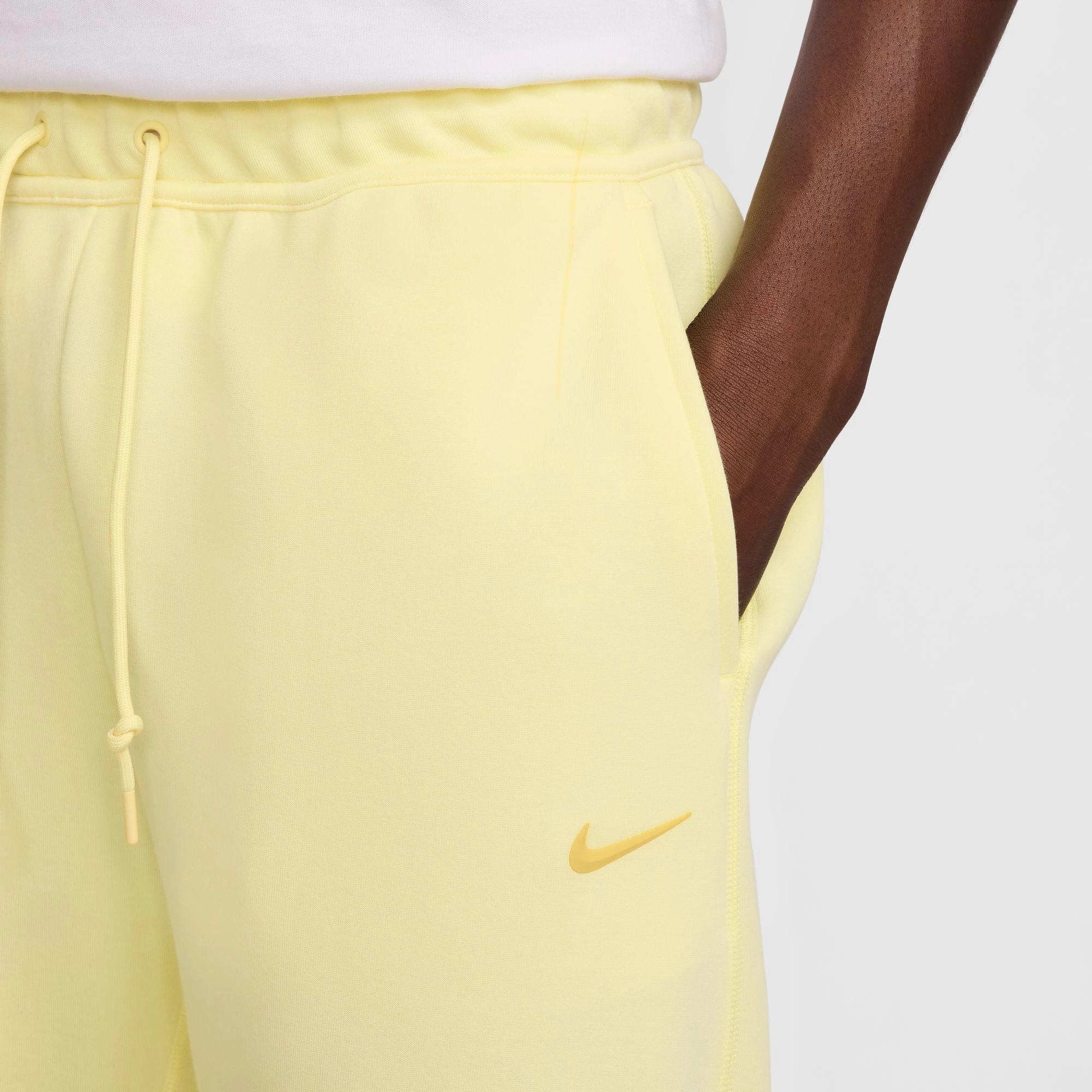 NOCTA TECH FLEECE OPEN HEM PANTS CITRON TINT