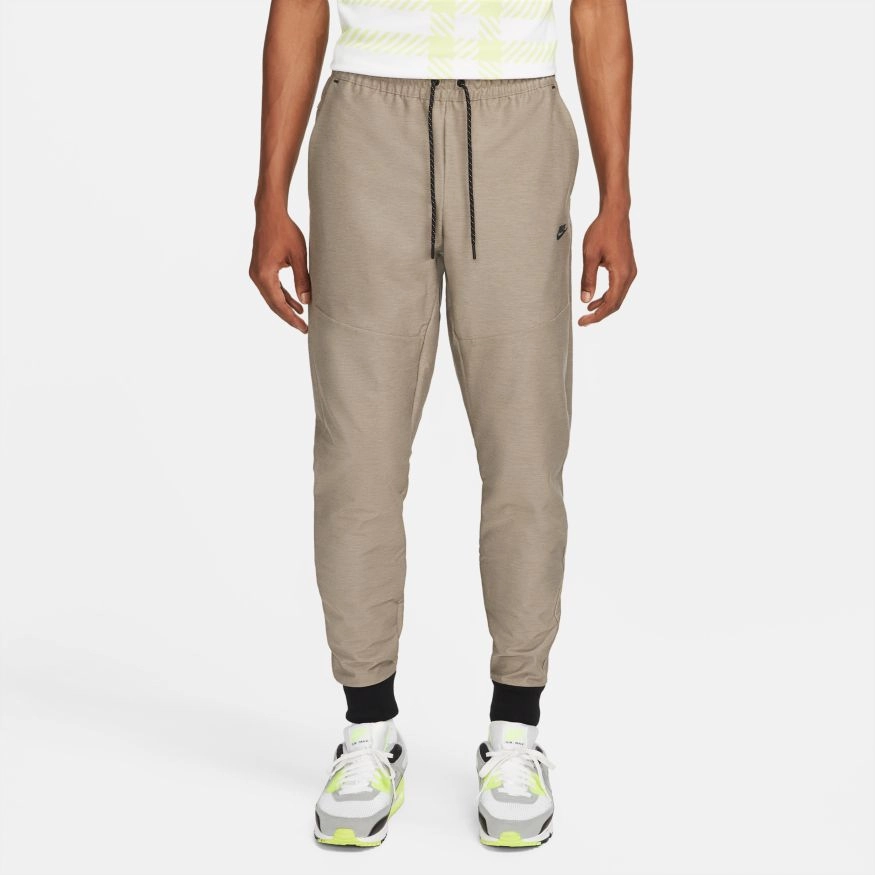 NSW DRI-FIT TECH PACK UNLINE TRACK PANT MOON FOSSIL