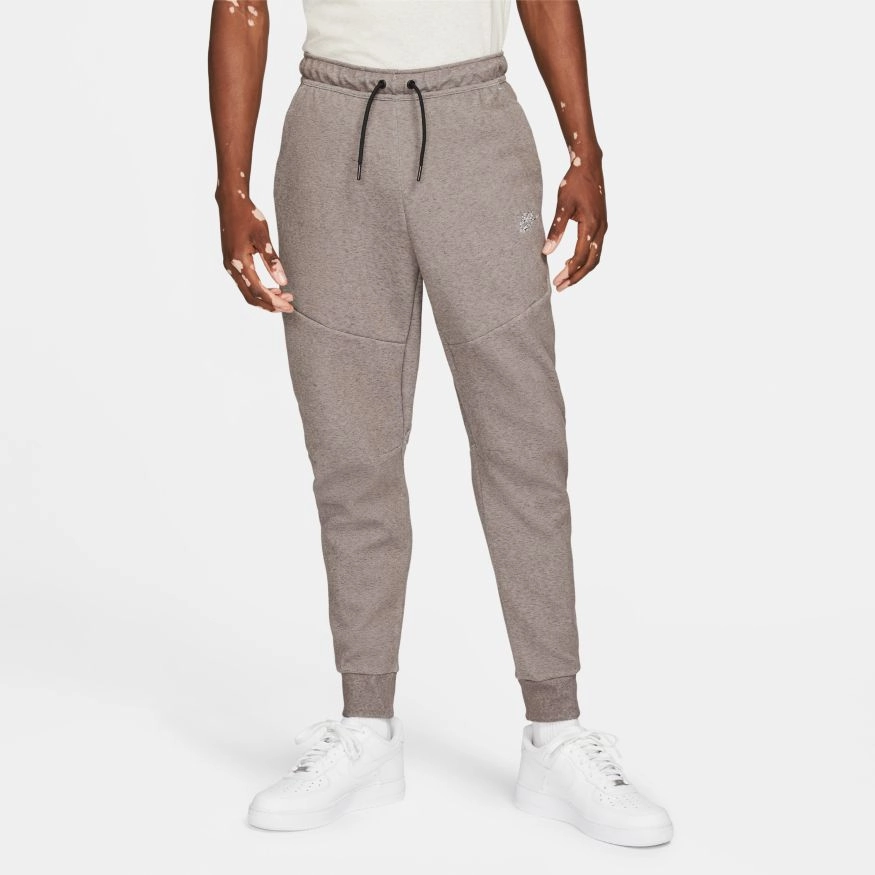 NSW TECH FLEECE JOGGER IRONSTONE