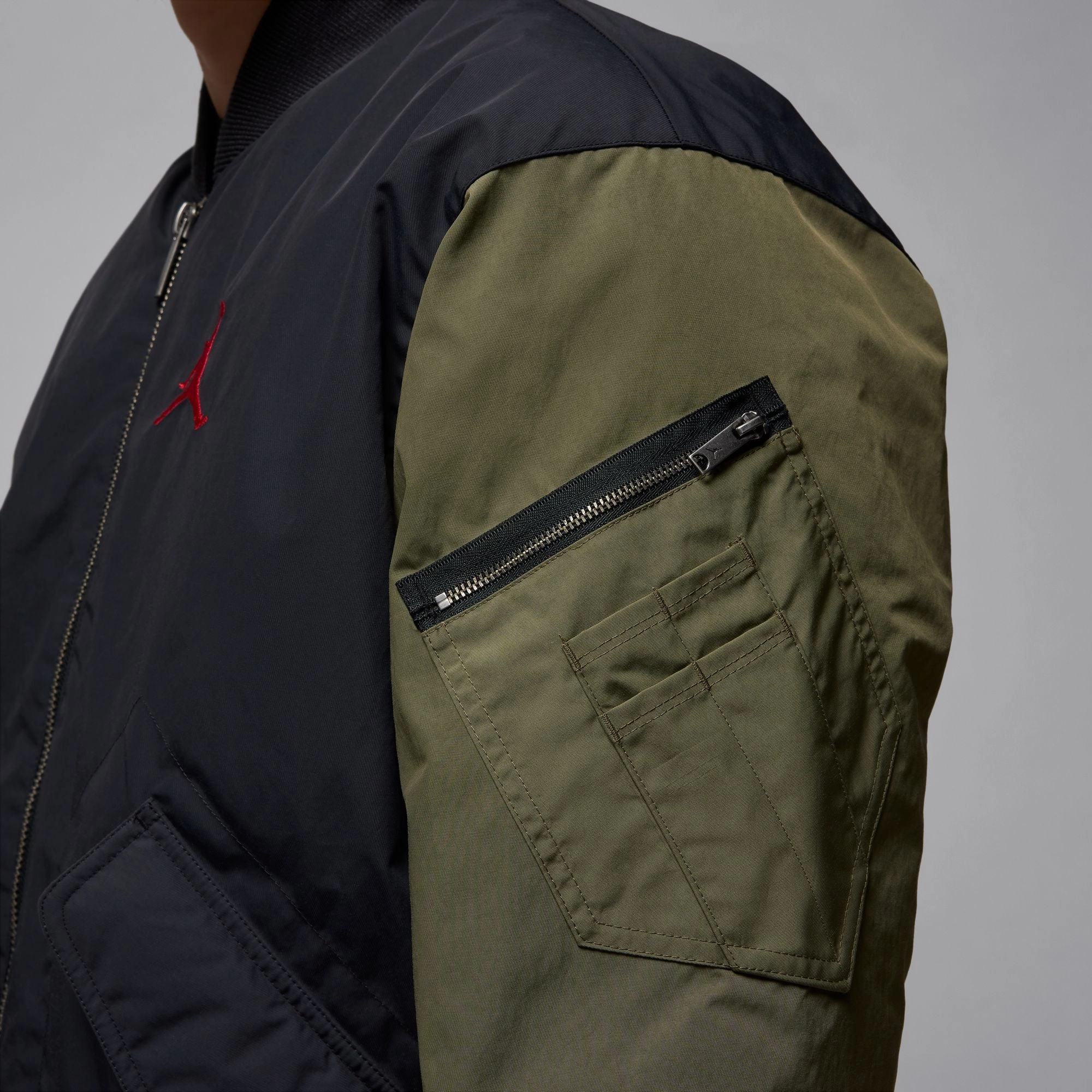 RENEGADE JACKET OFF NOIR/MEDIUM OLIVE
