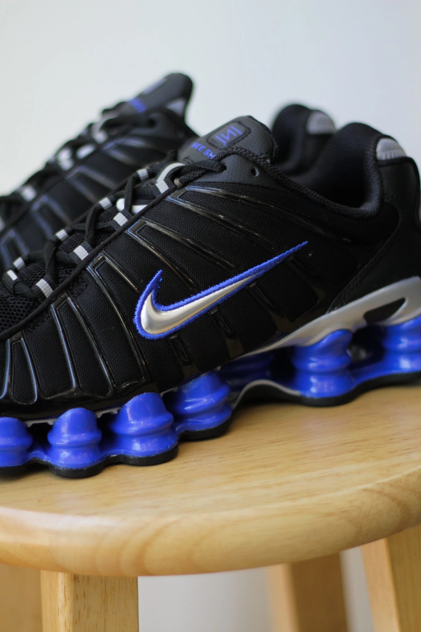 SHOX TL BLACK/METALLIC SILVER-RACER BLUE