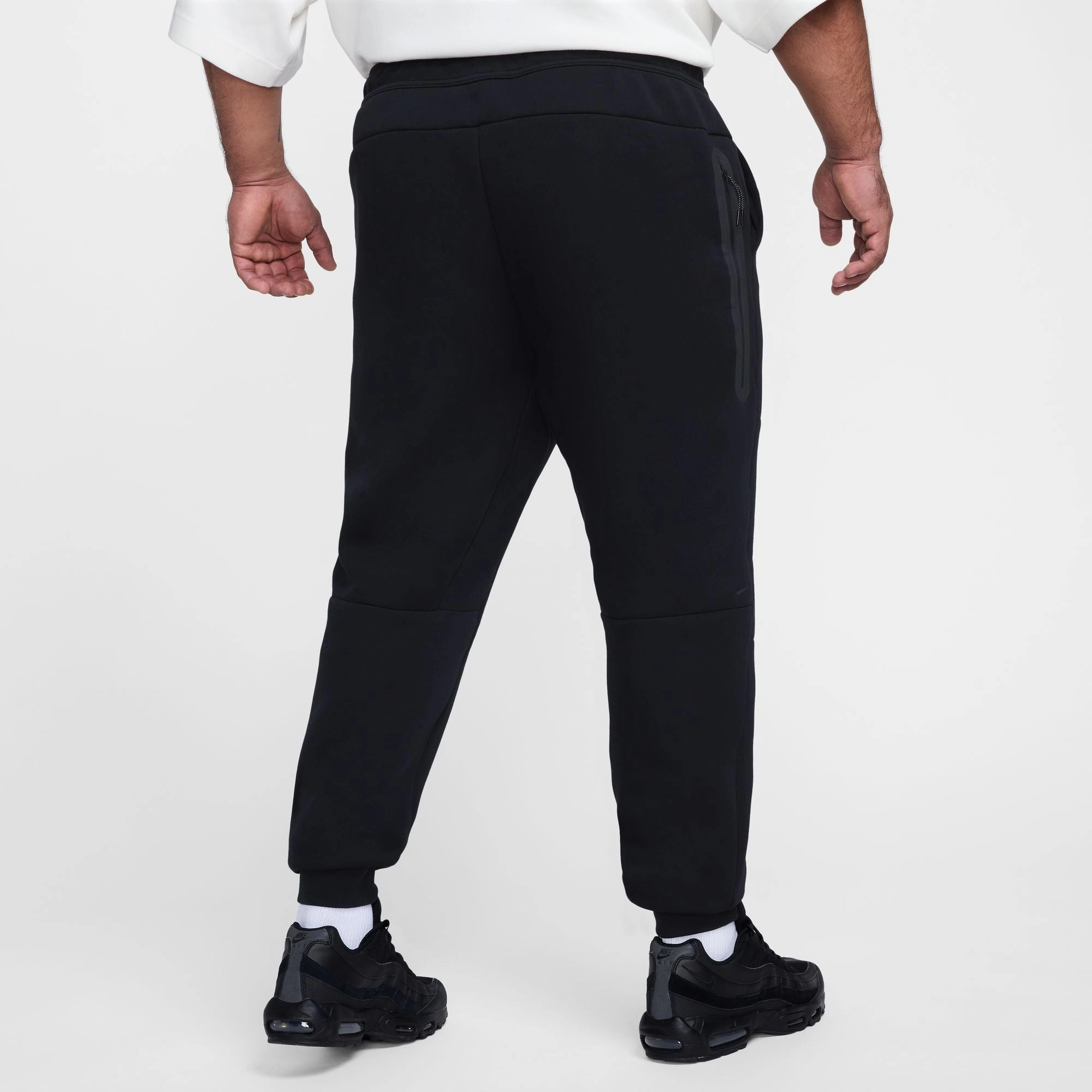 TECH FLEECE JOGGER BLACK
