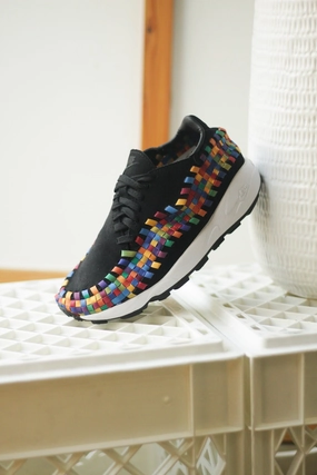 W AIR FOOTSCAPE WOVEN BLACK/MULTI