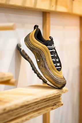 W AIR MAX 97 GLITTERING GOLD