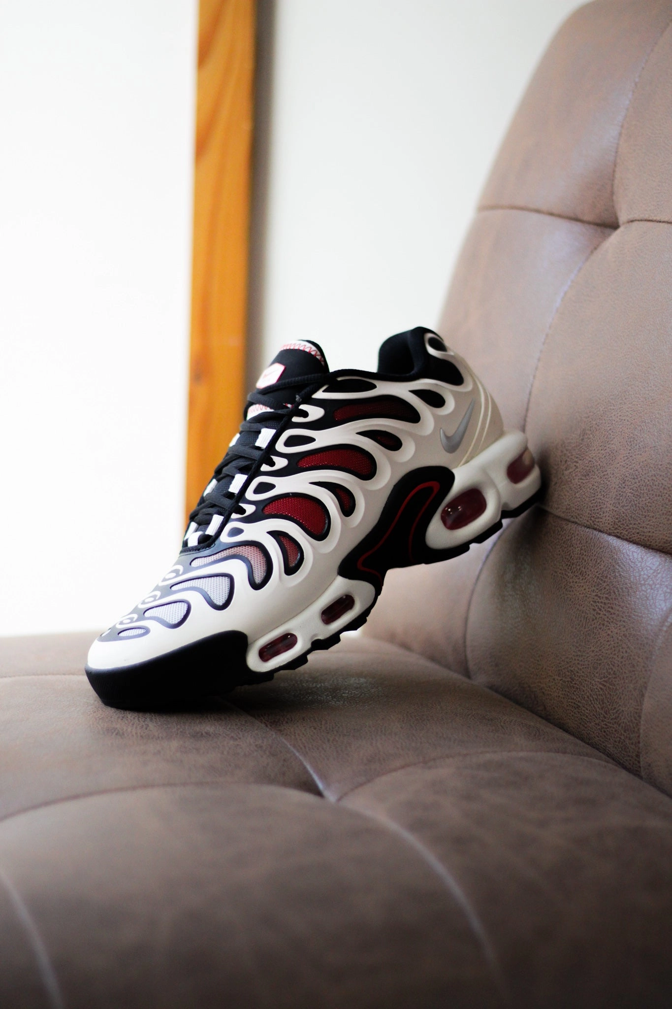 W AIR MAX PLUS DRIFT PHANTOM/FIRE RED