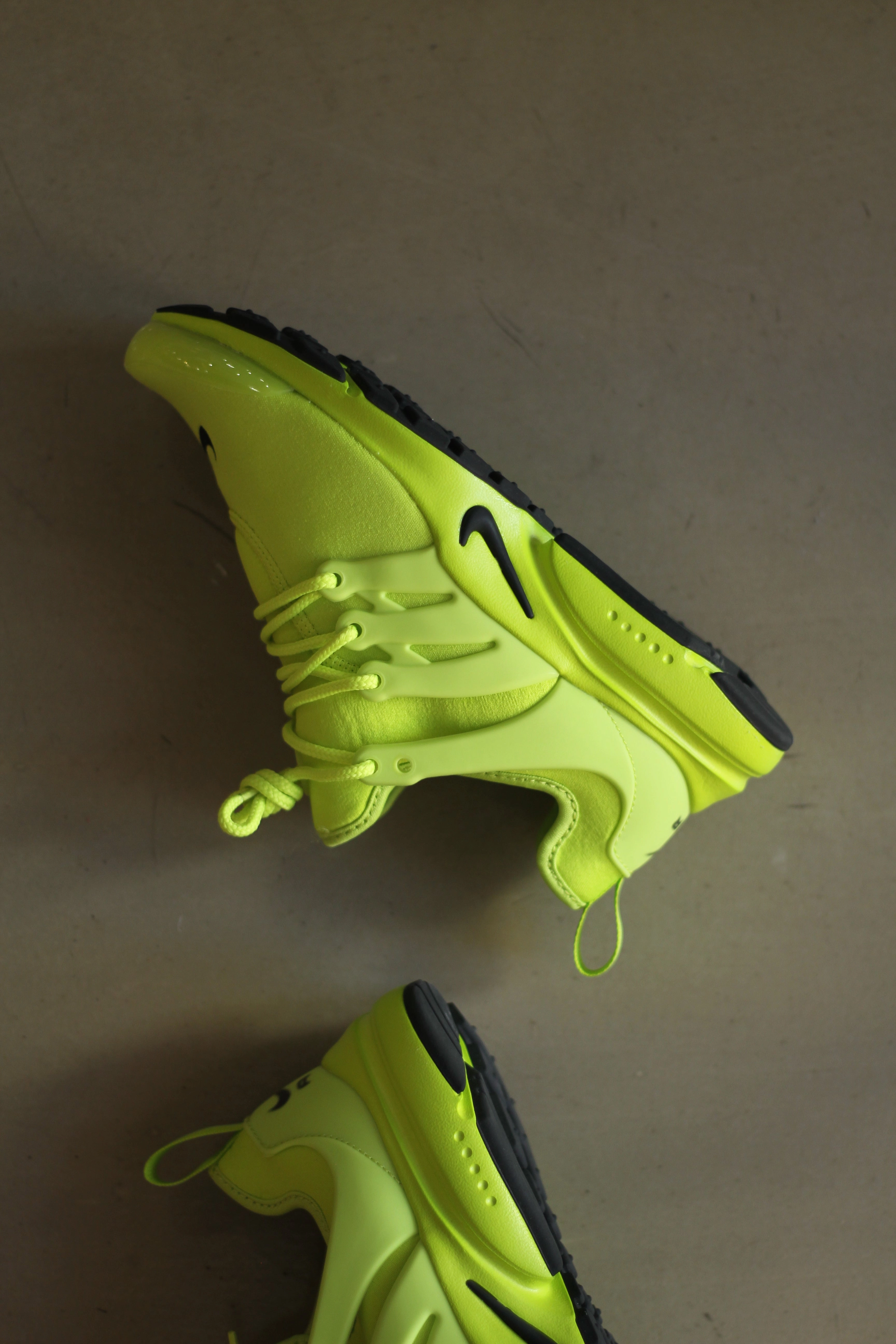 W AIR PRESTO ATOMIC GREEN