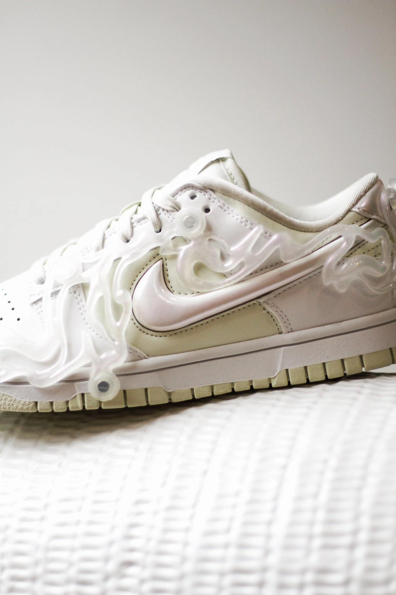W DUNK LOW LX SEA GLASS