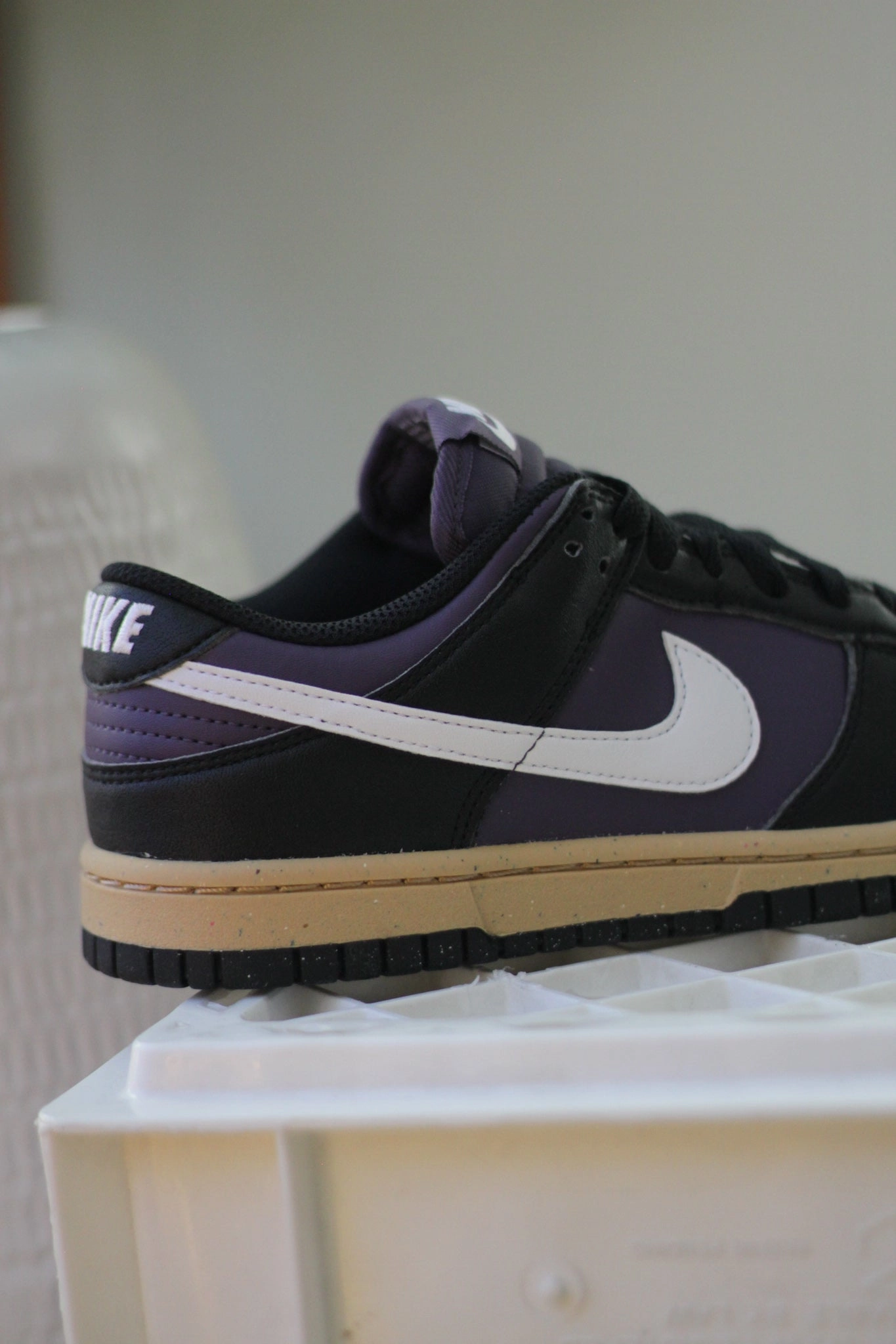 W DUNK LOW NEXT NATURE DARK RAISIN