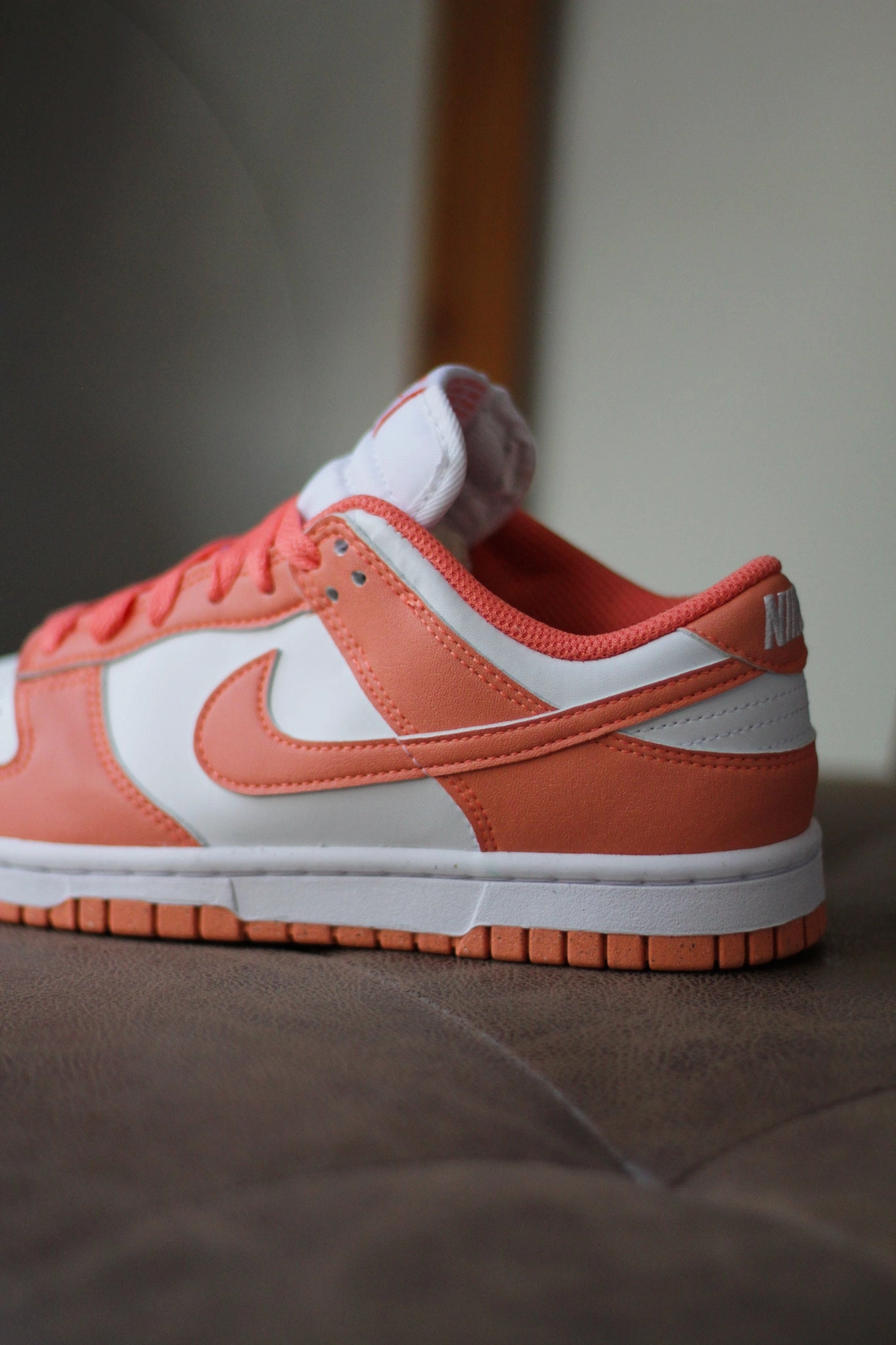 W DUNK LOW NEXT NATURE LT WILD MANGO
