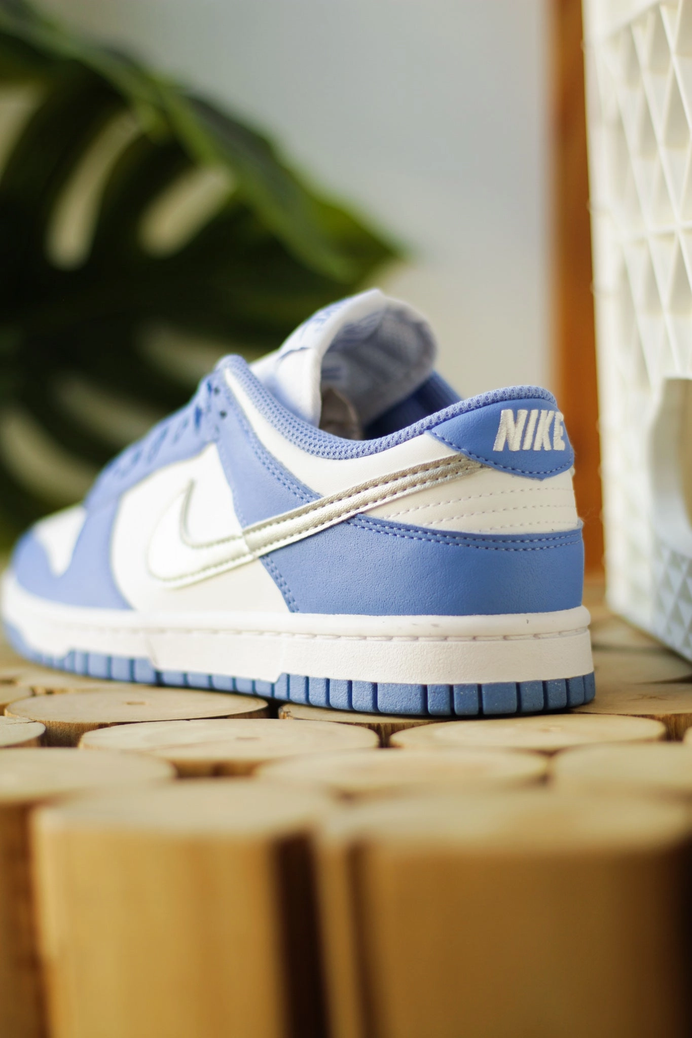 W DUNK LOW NEXT NATURE ROYAL PULSE