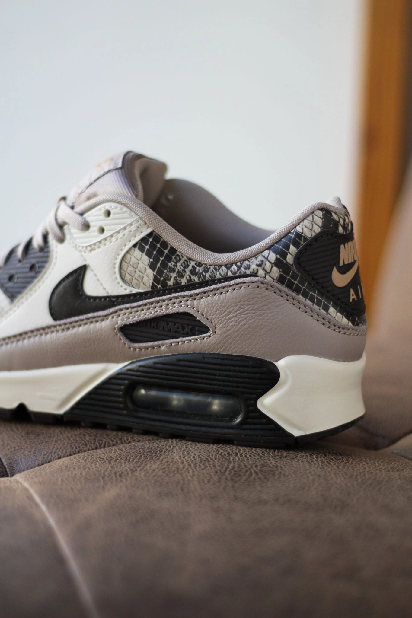 W NIKE AIR MAX 90 SE MALT/VELVET BROWN-MULTI-COLOR