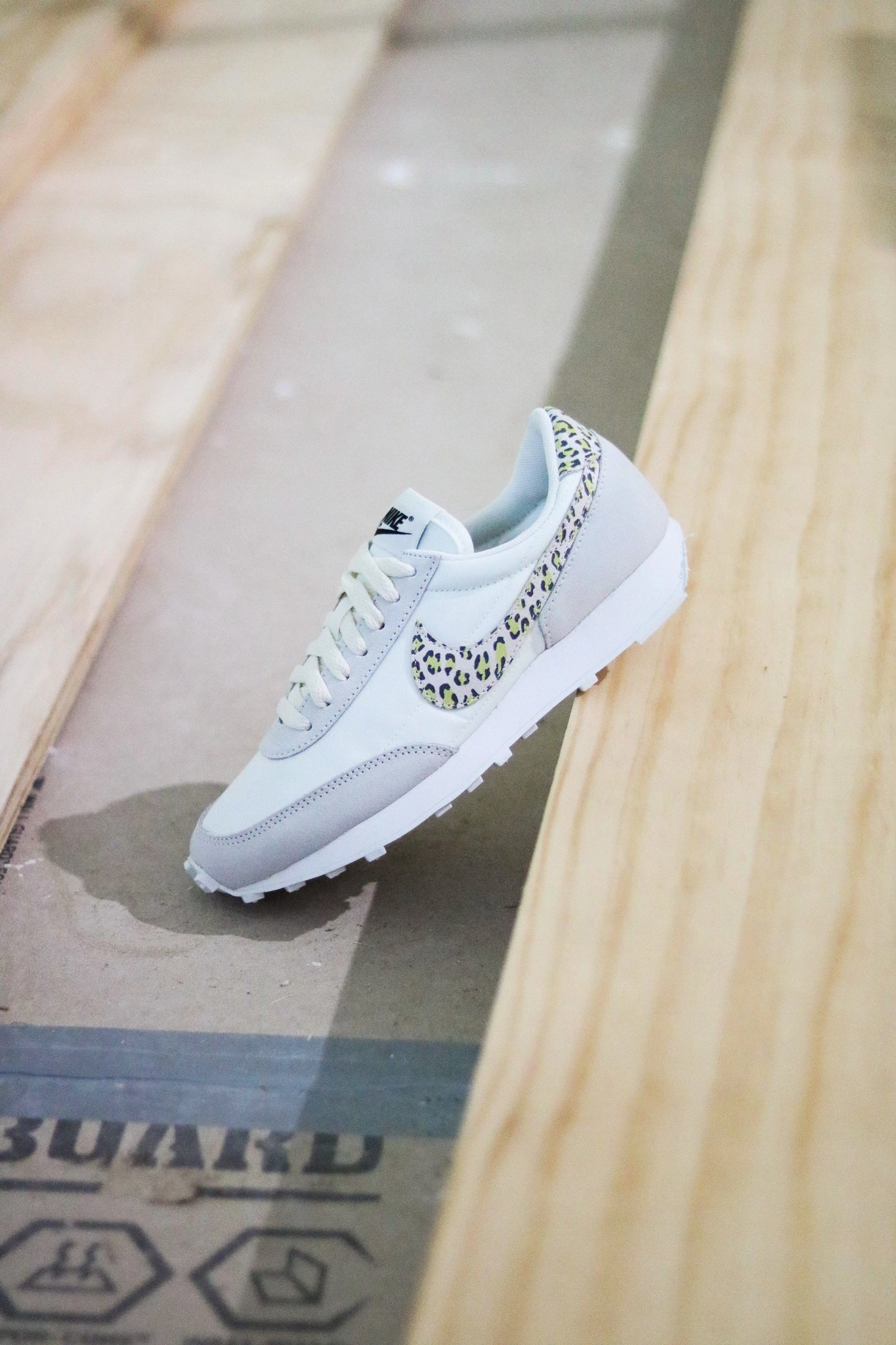 W NIKE DAY BREAK SE SAIL/LEMON TWIST