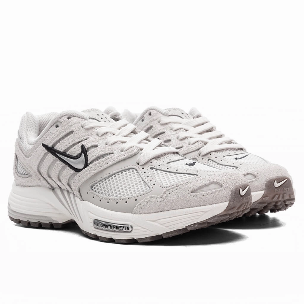 Women's Air Pegasus 2005 - Phantom/Metallic Silver/Light Bone/Black