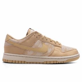 Women's Dunk Low - Light Orewood Brown/Sesame/University Red