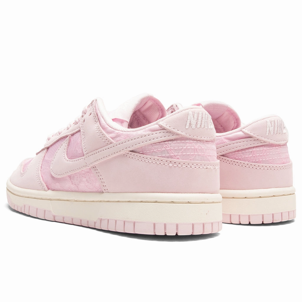 Women's Dunk Low - Regal Pink/Pink Foam/Soft Pearl