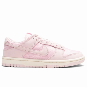 Women's Dunk Low - Regal Pink/Pink Foam/Soft Pearl