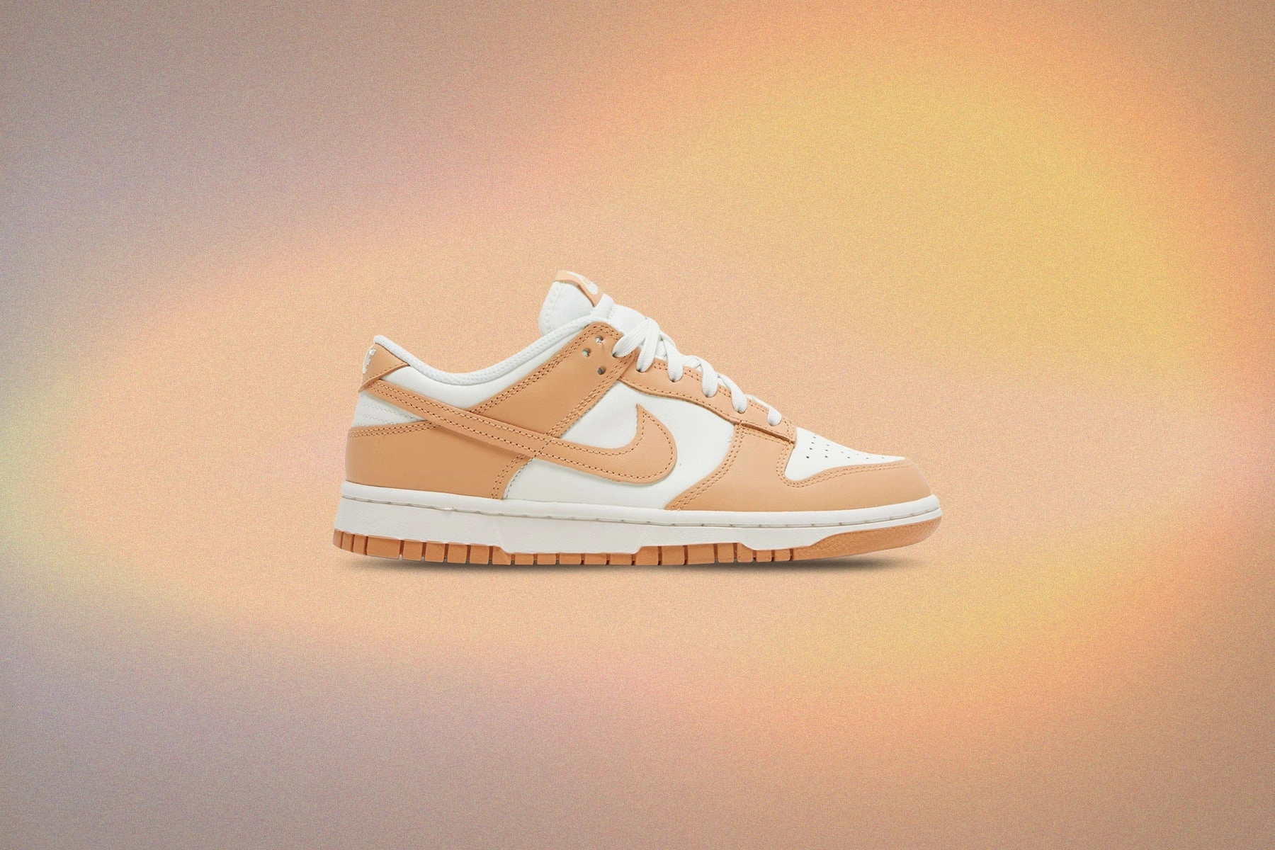Women's Dunk Low - Sail/Harvest Moon
