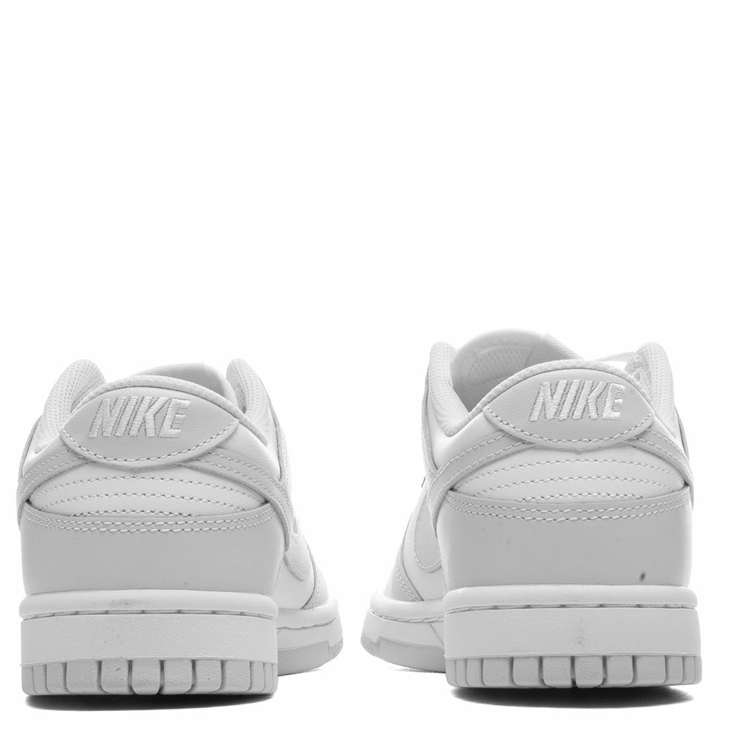 Women's Dunk Low - White/Photon Dust