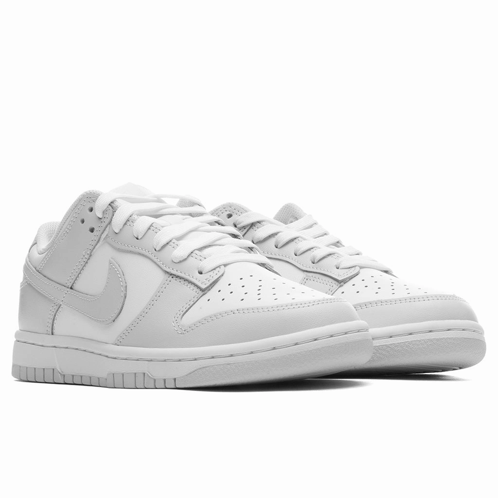 Women's Dunk Low - White/Photon Dust