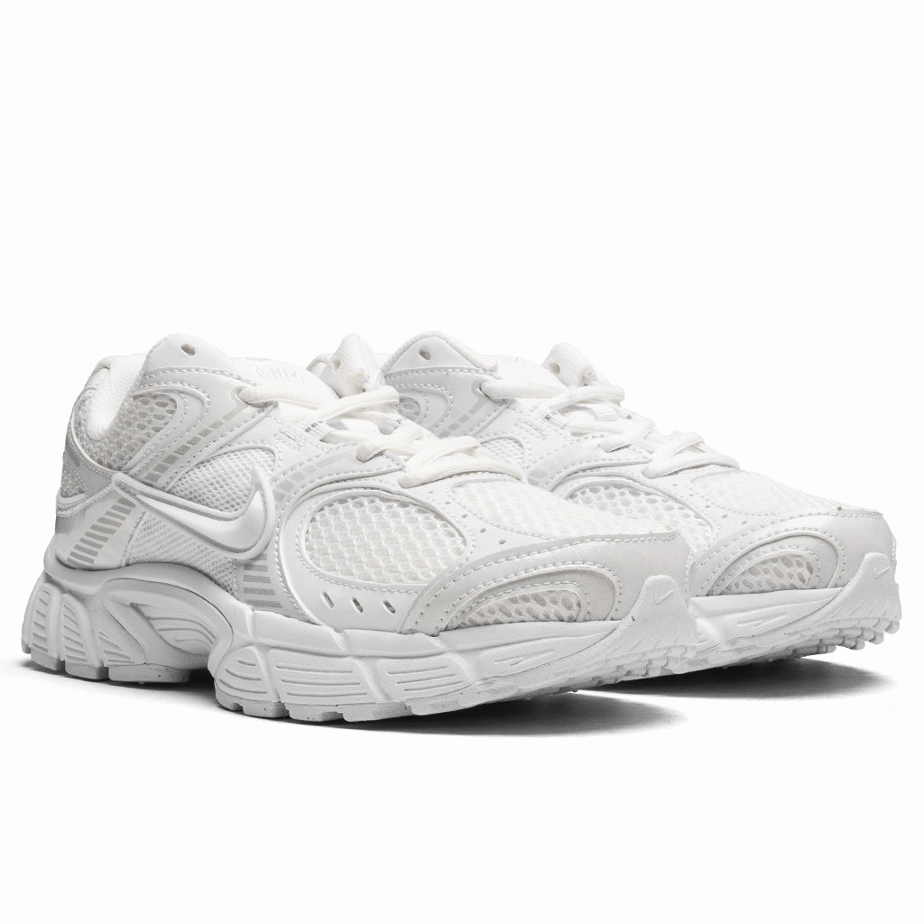 Women's V5 Runner - White/Black/Metallic Silver