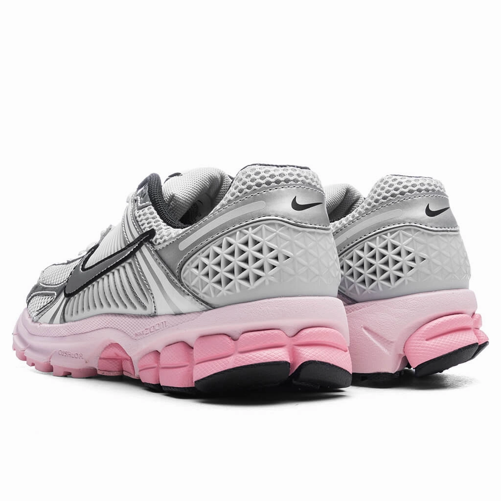Women's Zoom Vomero 5 - Photon Dust/Metallic Silver/Pink Foam
