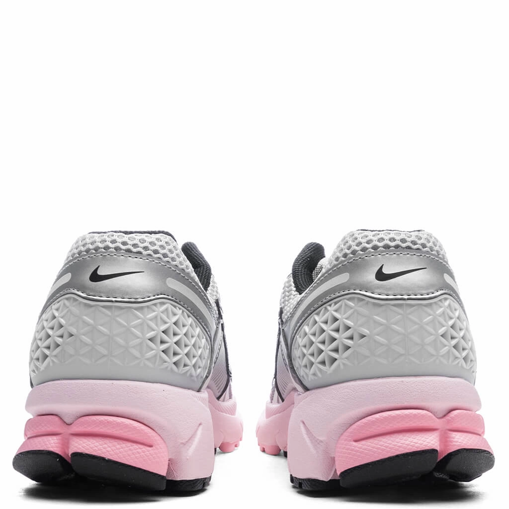 Women's Zoom Vomero 5 - Photon Dust/Metallic Silver/Pink Foam