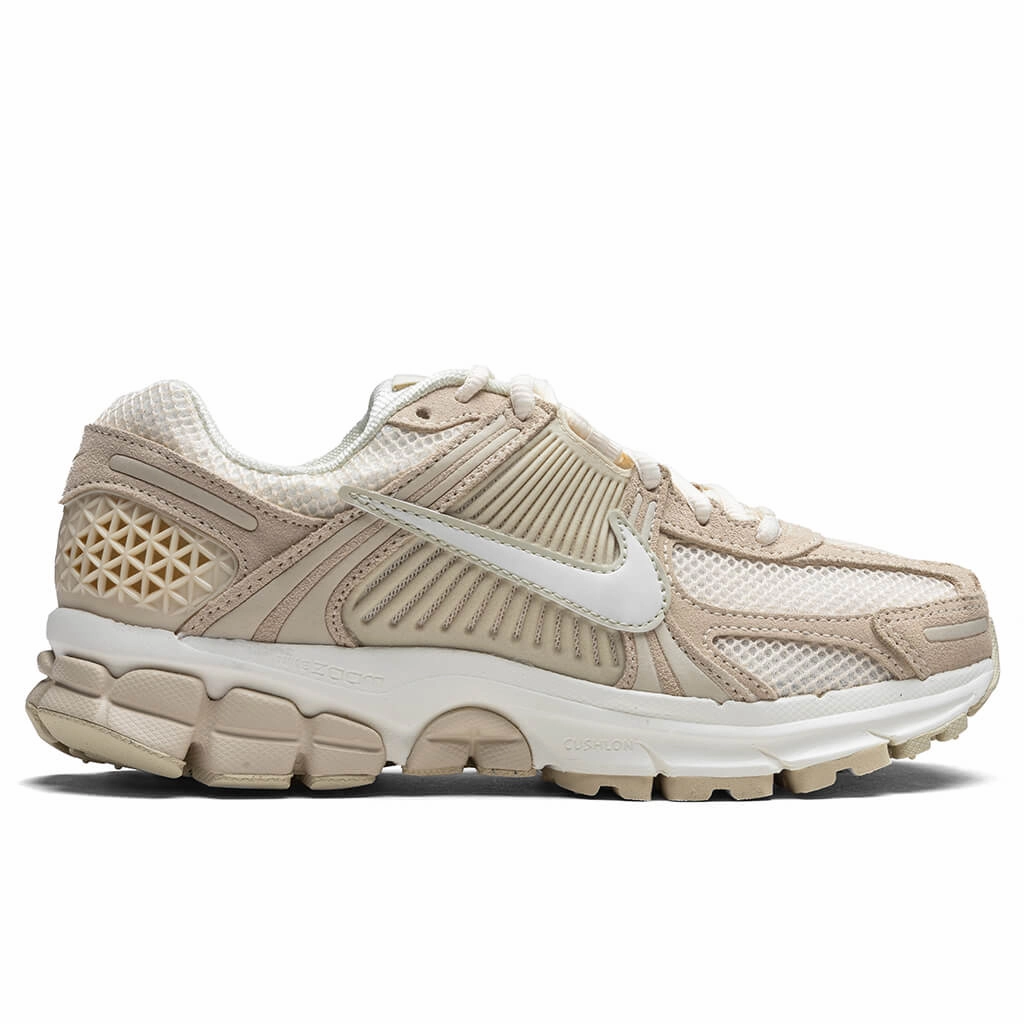 Women's Zoom Vomero 5 Gold - Beach/Sail/Light Khaki/Pale Ivory